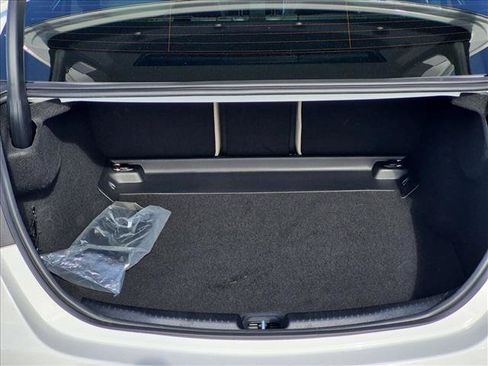 Used 2026 Mercedes-Benz C 300 Sedan image 6