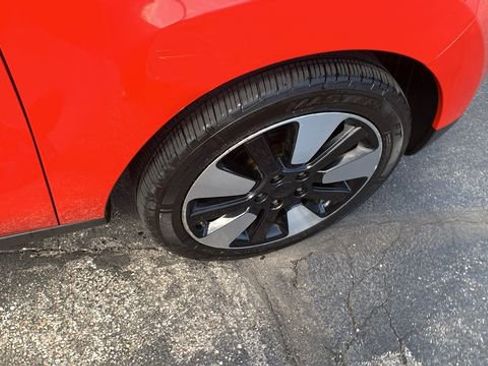 Used 2017 Kia Soul + w/ Designer's Package image 24