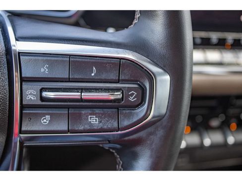 Used 2024 GMC Canyon Denali AWD/4WD image 39