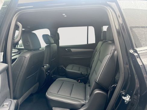 New 2026 Buick Enclave Preferred AWD/4WD image 25