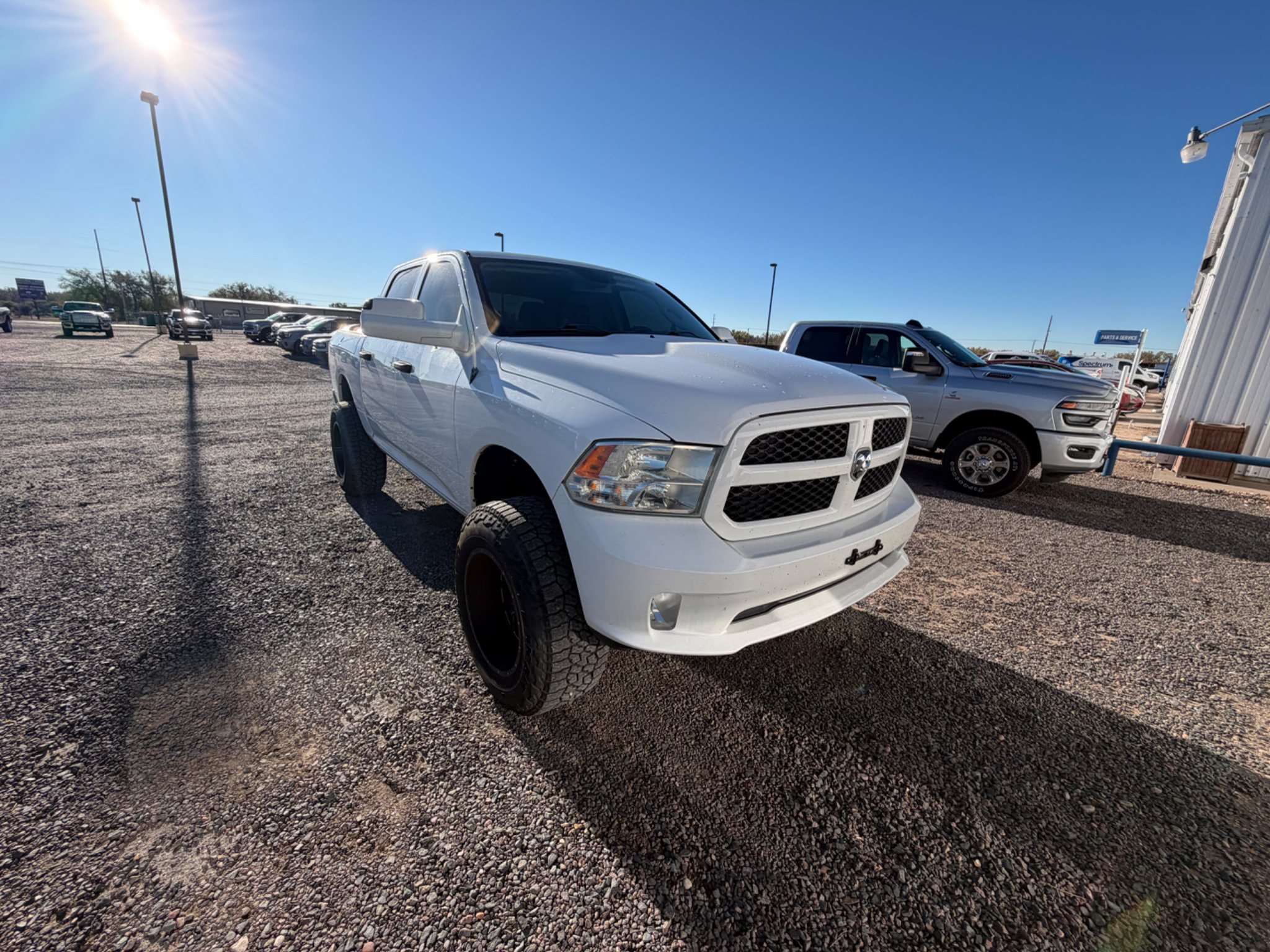Used 2014 RAM 1500 Express AWD/4WD image 2