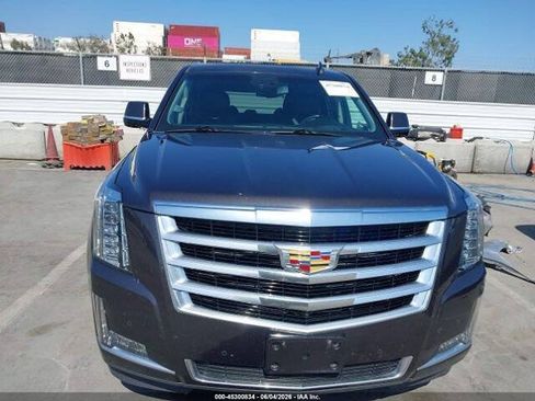 Used 2016 Cadillac Escalade Luxury RWD image 13