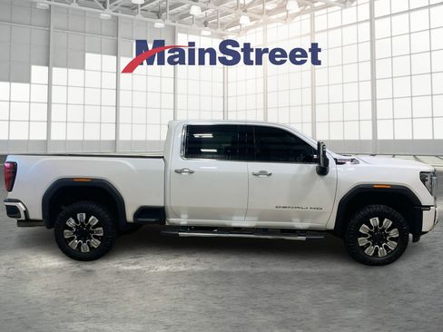 Used 2024 GMC Sierra 2500 Denali w/ Denali Reserve Package image 6