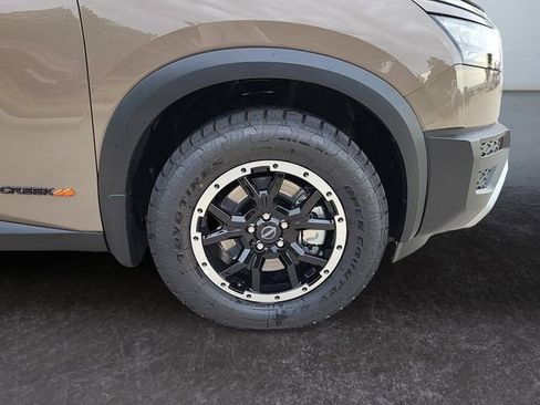 Used 2024 Nissan Pathfinder Rock Creek image 28