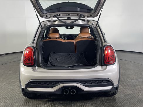 Used 2024 MINI Cooper S image 7