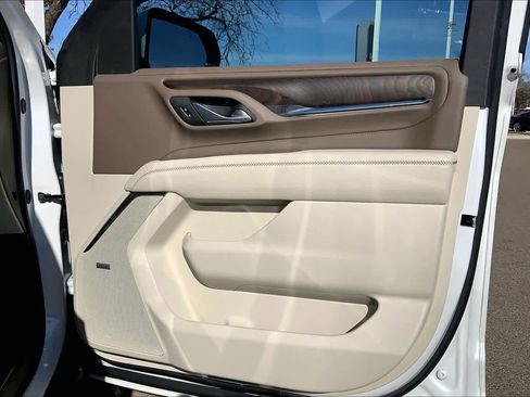 Used 2023 GMC Yukon Denali image 22