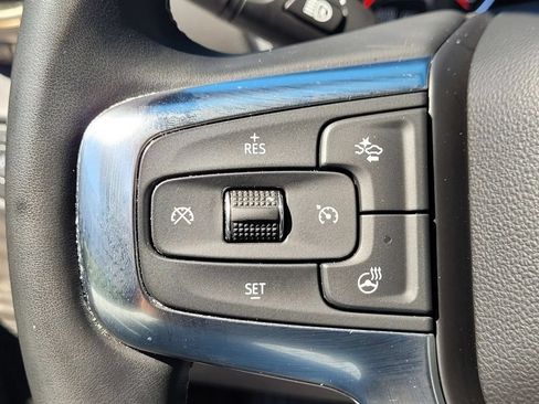 Used 2024 Chevrolet Blazer Premier FWD image 25