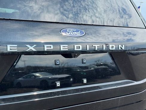 New 2026 Ford Expedition Active image 10