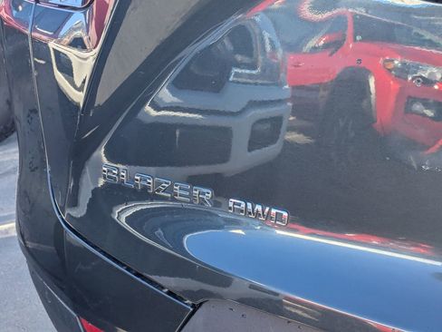 Used 2020 Chevrolet Blazer LT AWD/4WD image 10