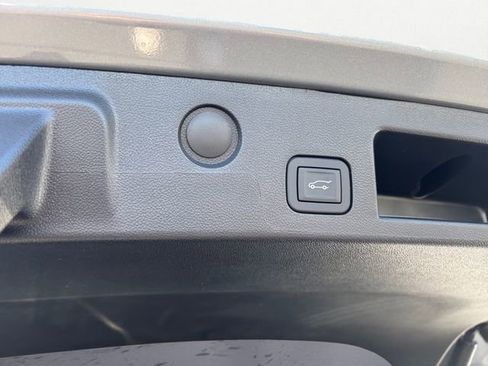 New 2026 Chevrolet Equinox RS image 22