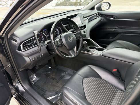 Used 2022 Toyota Camry SE image 37