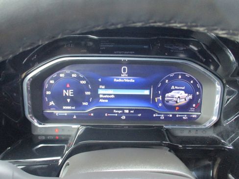 Certified 2025 Chevrolet Silverado 1500 LTZ w/ LTZ Premium Package image 18