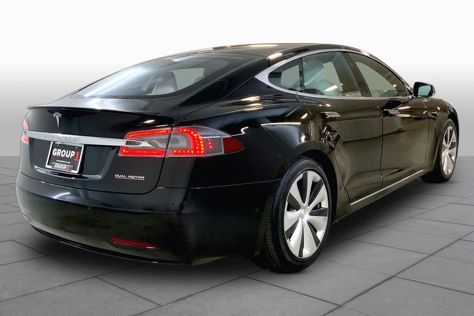 Used 2020 Tesla Model S Performance AWD/4WD image 12