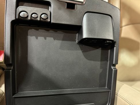 Used 2016 RAM 2500 Laramie w/ Convenience Group image 46