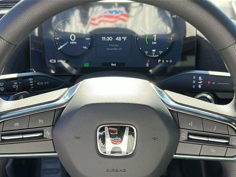 New 2025 Honda Prologue EX image 10