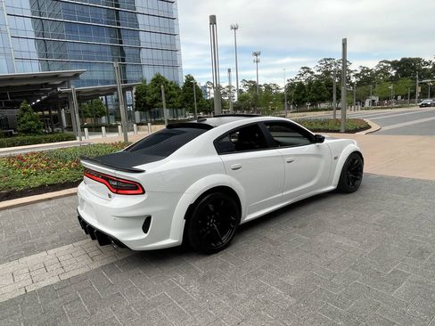Used 2023 Dodge Charger Scat Pack RWD image 30