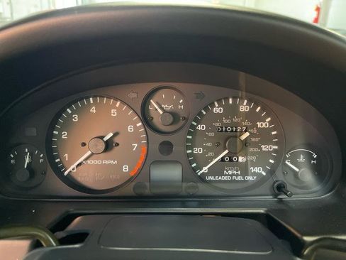 Used 1995 MAZDA MX-5 Miata M-Edition RWD image 32