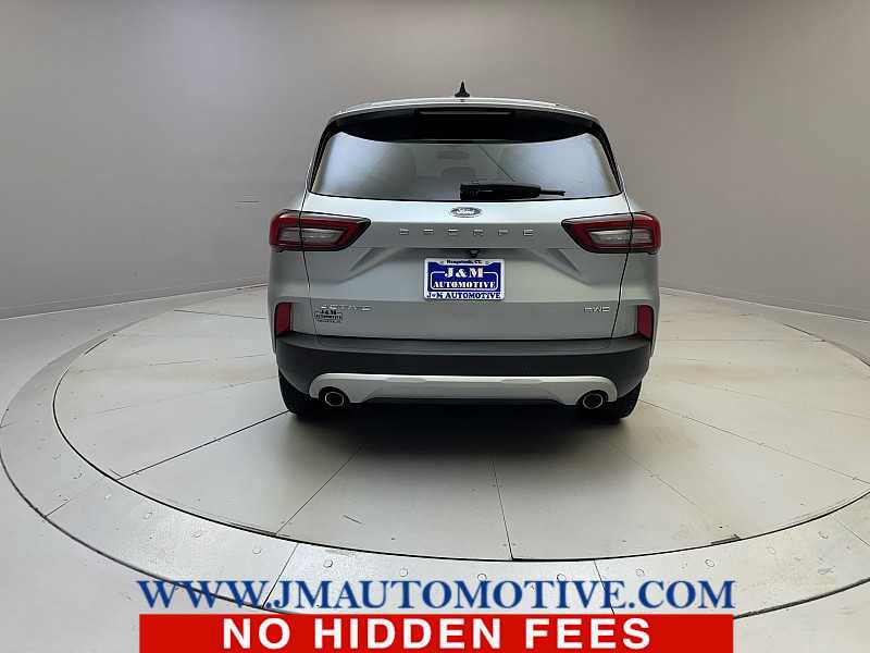 Used 2023 Ford Escape Active w/ Tech Pack #1 AWD/4WD image 4