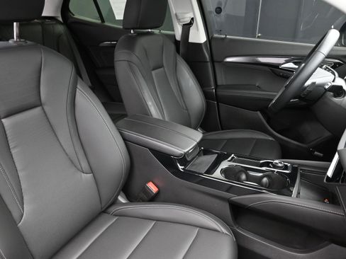 Used 2024 Buick Envision Preferred image 28