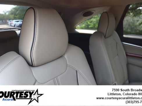 Used 2017 Acura MDX SH-AWD w/ Advance Package image 31