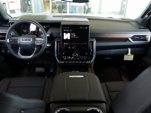 New 2026 GMC Yukon Denali image 24