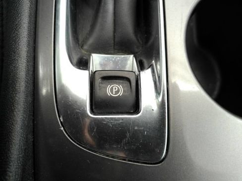 Used 2023 Chevrolet Malibu LS FWD image 44
