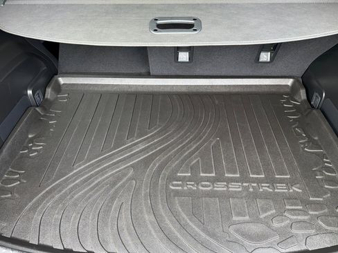 Used 2025 Subaru Crosstrek 2.0i Premium w/ Crosstrek Mirror Package image 15