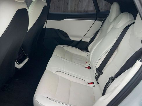 Used 2021 Tesla Model S Plaid AWD/4WD image 24
