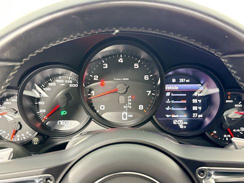 Used 2017 Porsche 911 Carrera RWD image 13