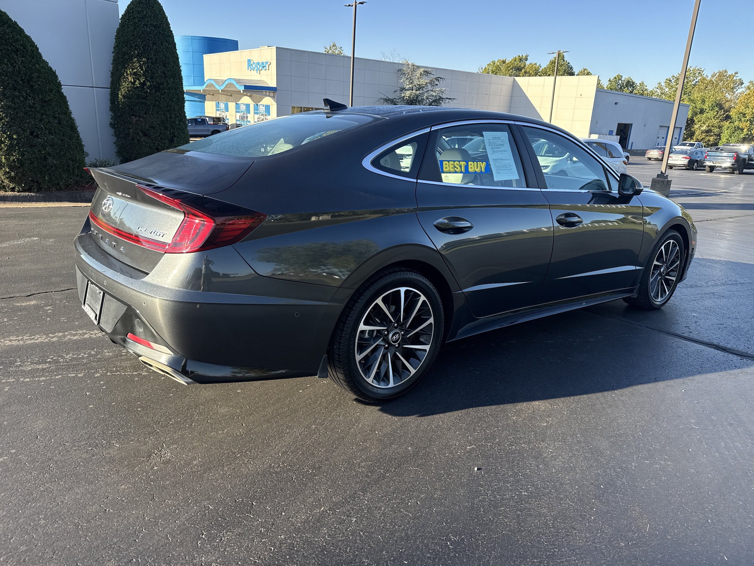 Used 2023 Hyundai Sonata Limited FWD image 4