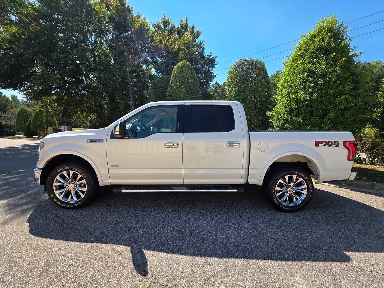 Used 2017 Ford F150 Lariat AWD/4WD image 2