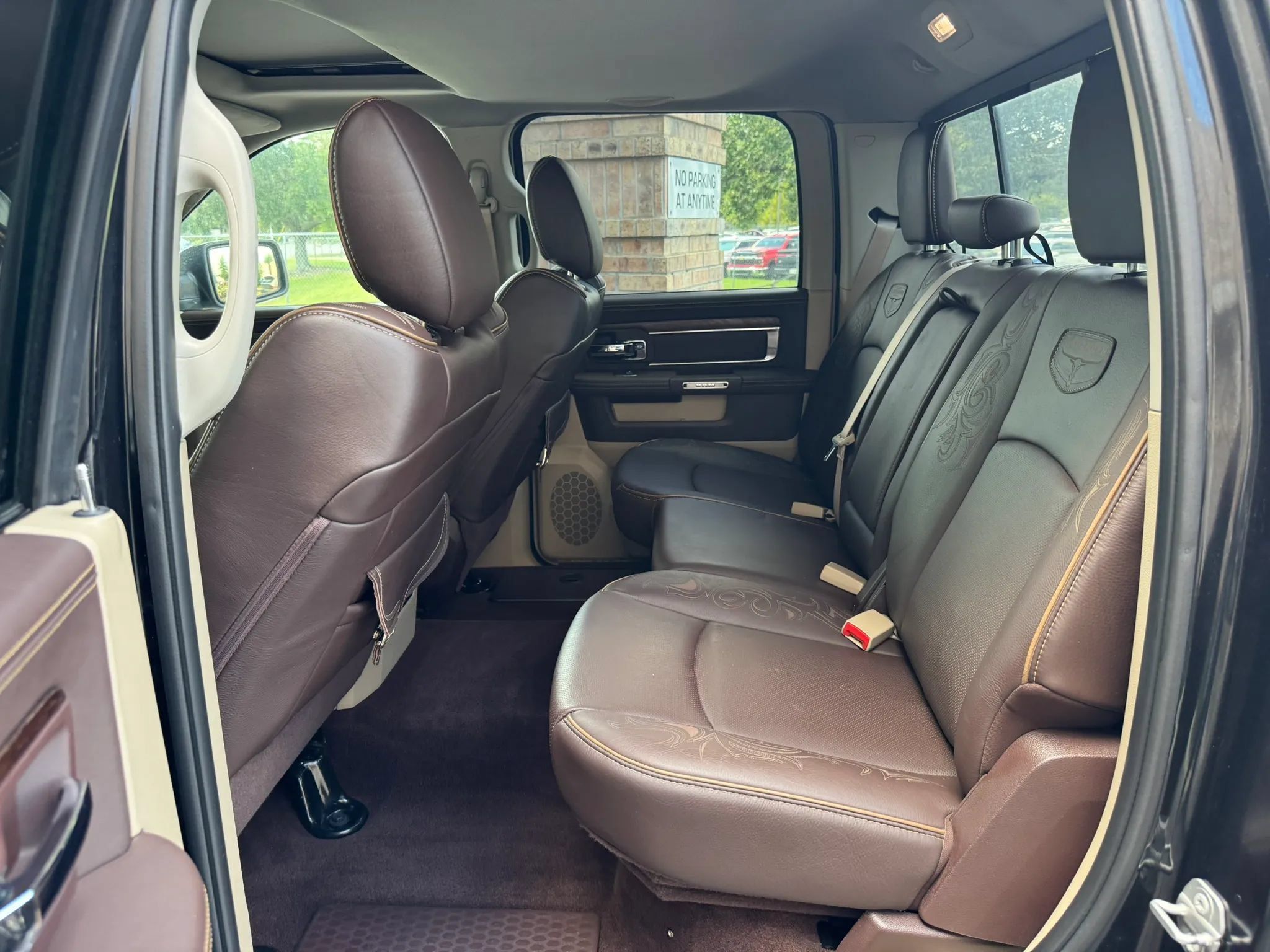 Used 2016 RAM 1500 Laramie Longhorn w/ Convenience Group RWD image 18