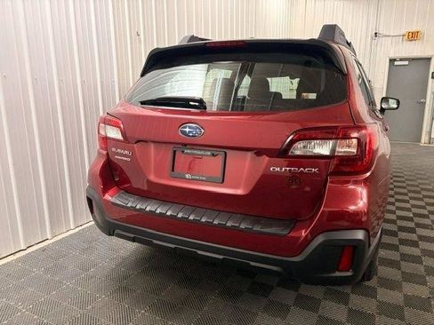 Used 2019 Subaru Outback 2.5i AWD/4WD image 24