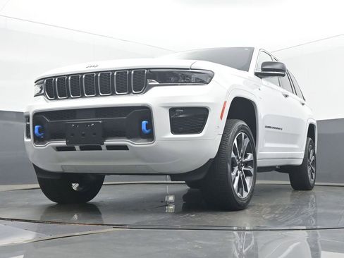 Used 2022 Jeep Grand Cherokee Overland image 51