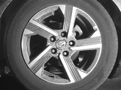 Used 2025 Nissan Sentra SV FWD image 14