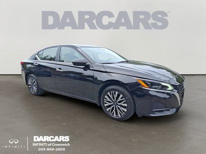 Used 2025 Nissan Altima 2.5 SV