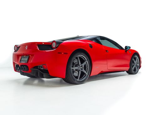 Used 2011 Ferrari 458 Italia Coupe RWD image 2