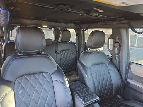 Used 2021 Ford Bronco Wildtrak image 24