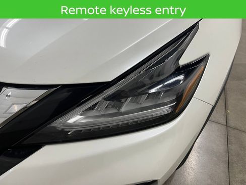 Used 2021 Nissan Murano S FWD image 11