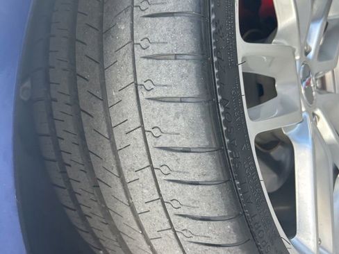 Used 2018 Chevrolet Corvette Stingray Coupe w/ 1LT image 3