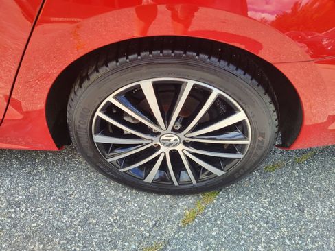 Used 2016 Volkswagen Jetta Sport w/ Lighting Package image 23