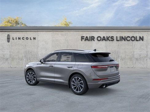 New 2026 Lincoln Corsair Grand Touring image 4