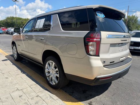 Used 2022 Chevrolet Tahoe High Country AWD/4WD image 6