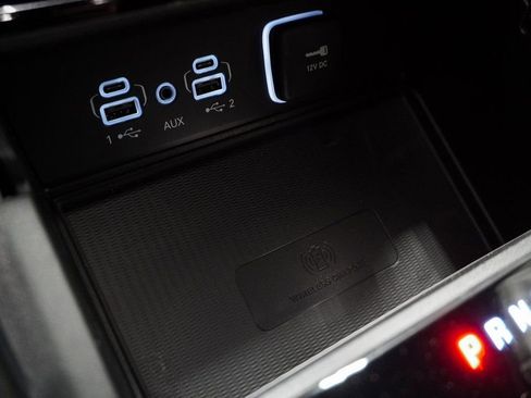 New 2025 Jeep Grand Cherokee L Limited image 30