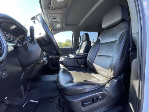 Used 2020 Chevrolet Silverado 2500 LT w/ Convenience Package AWD/4WD image 17