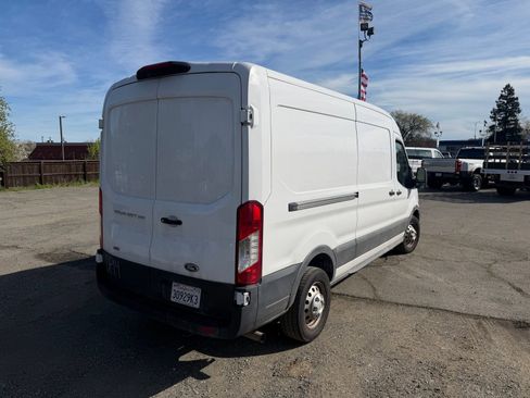 Used 2023 Ford Transit 250 Medium Roof AWD w/ Load Area Protection Package image 5