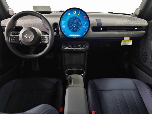 Used 2025 MINI Cooper S FWD image 7