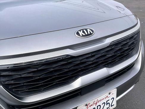 Used 2021 Kia Seltos SX image 28