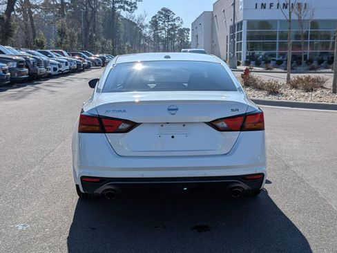 Used 2020 Nissan Altima 2.5 SR image 4