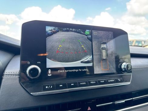 Used 2024 Mitsubishi Outlander SE FWD image 19